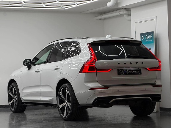 Volvo XC60 3 of 5