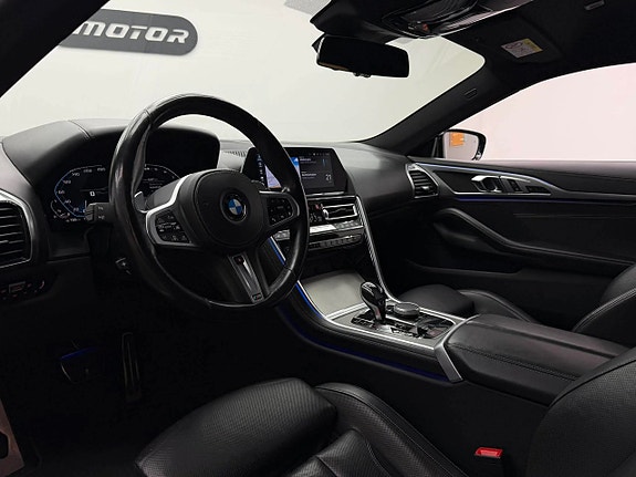 BMW M850i 20 of 21