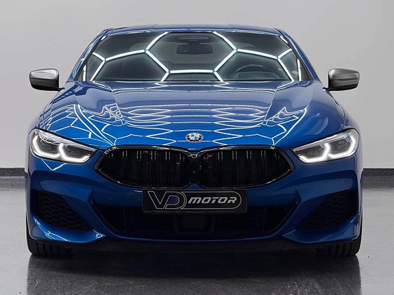 BMW M850i 8 of 21