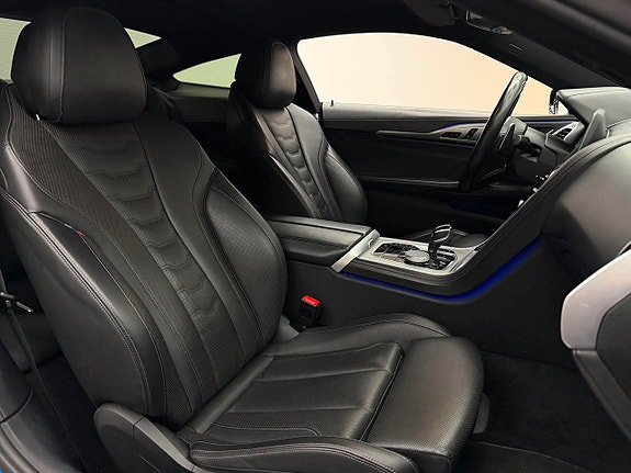 BMW M850i 21 of 21