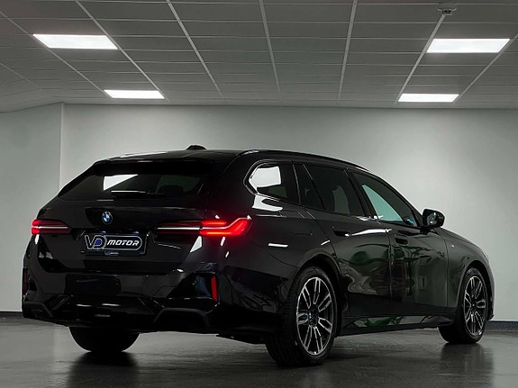 BMW 540d 4 of 27