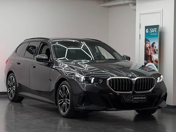 BMW 540d 4 of 5
