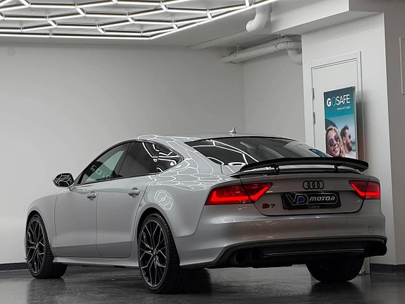Audi S7 3 of 5