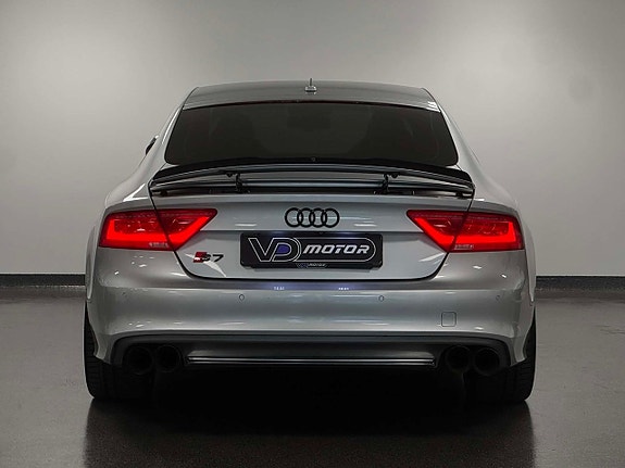 Audi S7 8 of 24