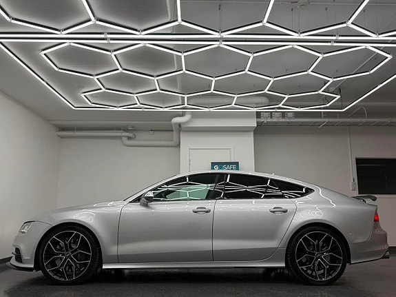 Audi S7 2 of 5