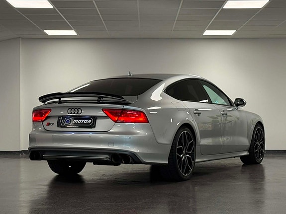 Audi S7 4 of 24