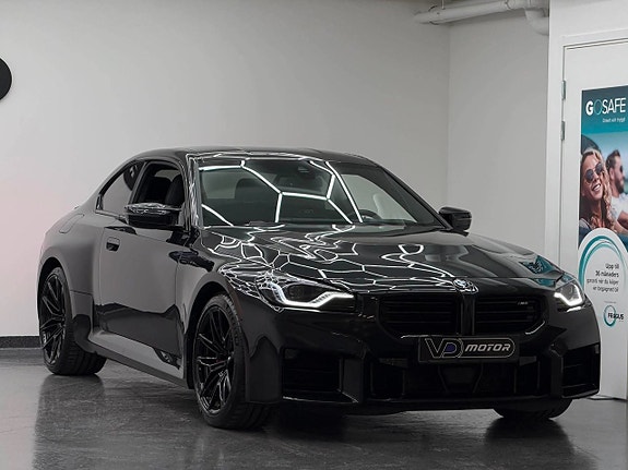 BMW M2 4 of 5