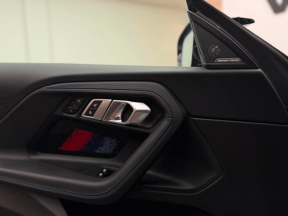 BMW M2 19 of 23
