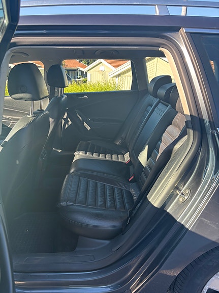 Volkswagen Passat 4 of 5