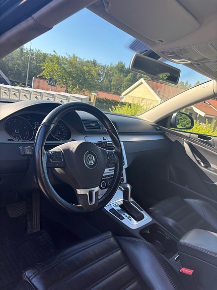 Volkswagen Passat 6 of 6