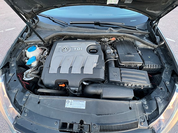 Volkswagen Golf VI 10 of 17