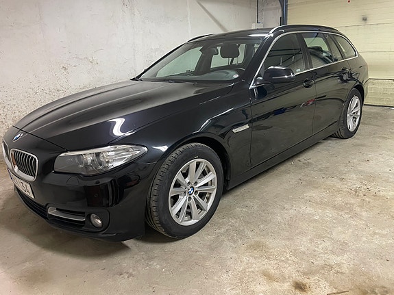 BMW 520d 3 of 5