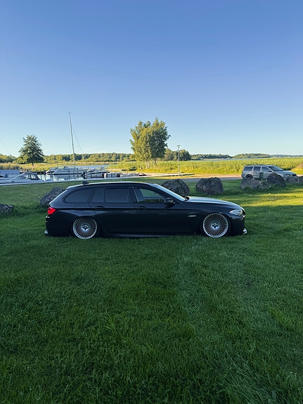 BMW 520d 5 of 12