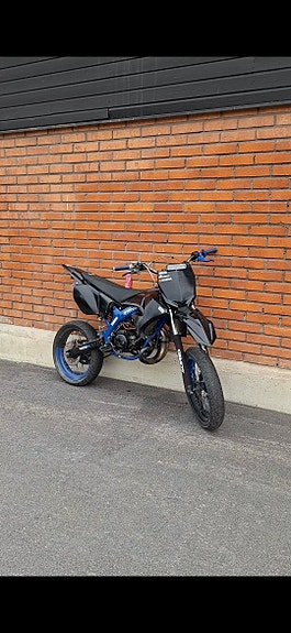 Yamaha Dt50r 2 of 3