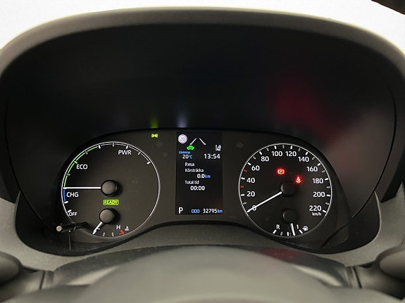 Toyota Yaris 21 of 30