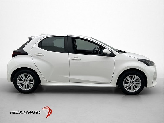 Toyota Yaris 9 of 30
