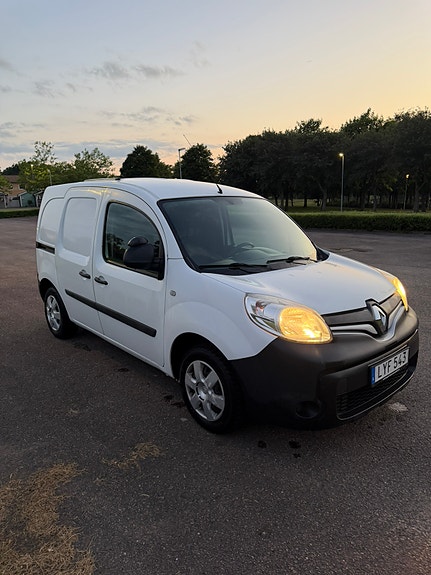 Renault Kangoo Express 2 of 5