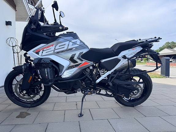 KTM 1290 SUPER ADVENTURE S 3 of 5