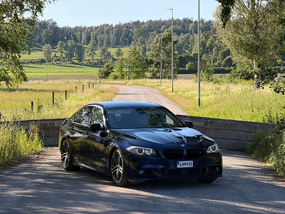 BMW 525d 3 of 21