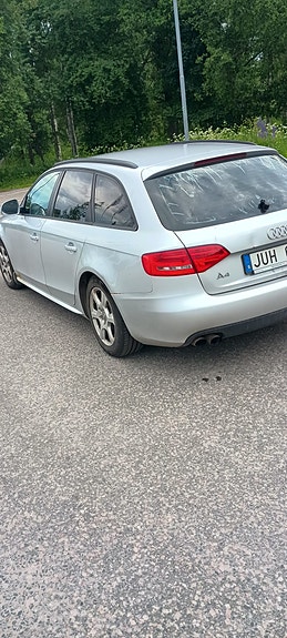 Audi A4 4 of 6