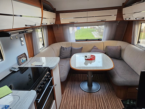 Adria Alpina 743 ut 3 of 16