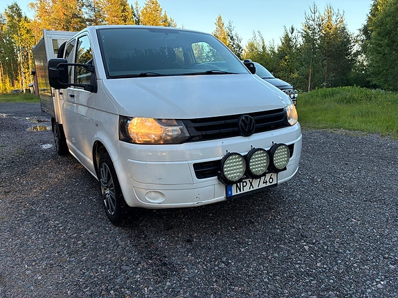 Volkswagen Transporter 3 of 5