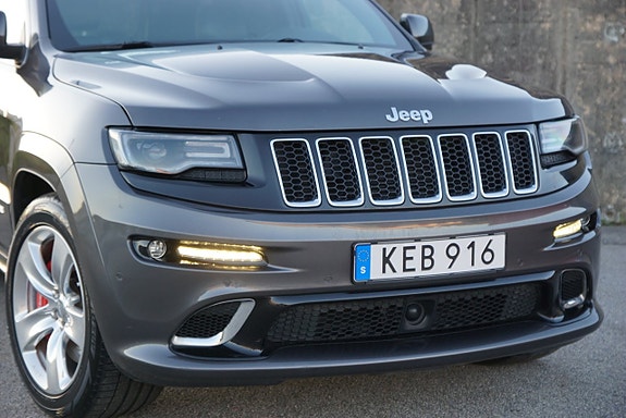 Jeep Grand Cherokee 3 of 29