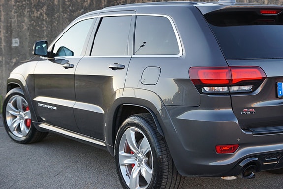 Jeep Grand Cherokee 6 of 29