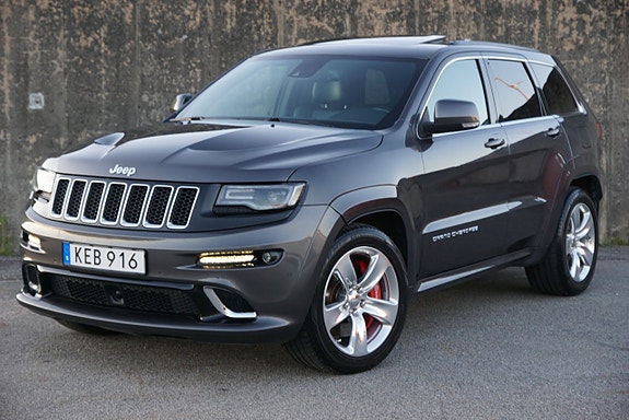 Jeep Grand Cherokee 9 of 29