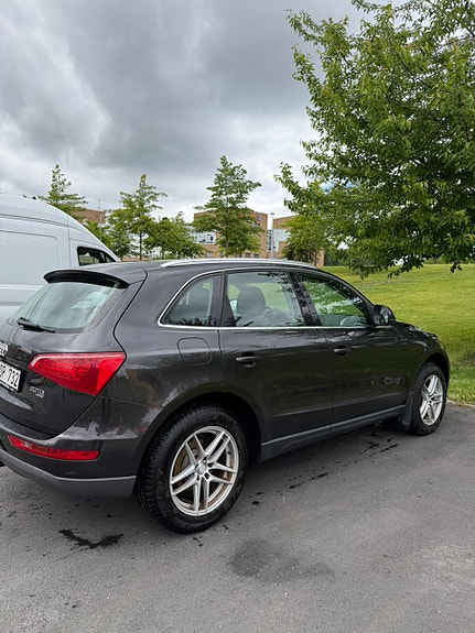 Audi Q5 3 of 5