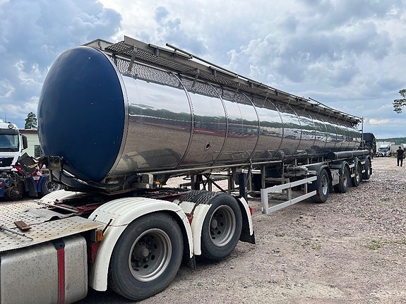MOBILPRODUKTER TST-542 Tanktrailer 2 of 18
