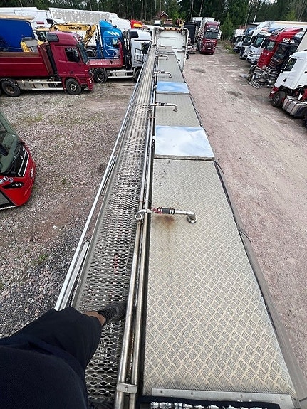 MOBILPRODUKTER TST-542 Tanktrailer 9 of 18