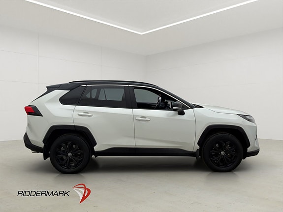 Toyota RAV4 9 of 30
