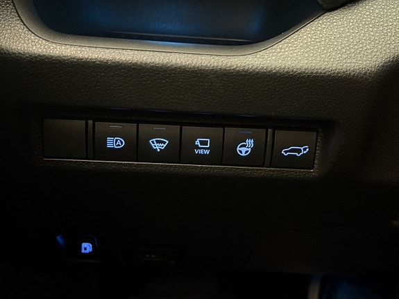 Toyota RAV4 29 of 30