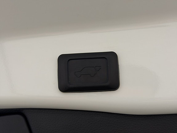 Toyota RAV4 18 of 30