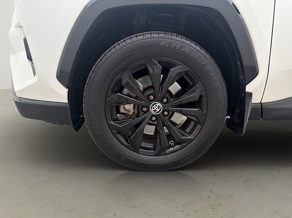 Toyota RAV4 10 of 30