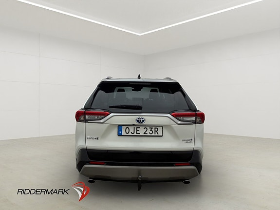 Toyota RAV4 7 of 30