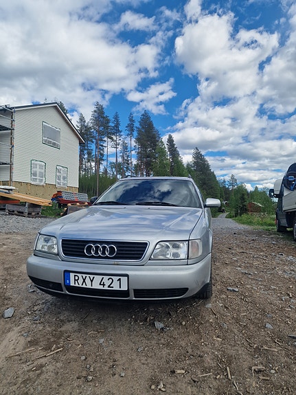 Audi A6 2 of 5