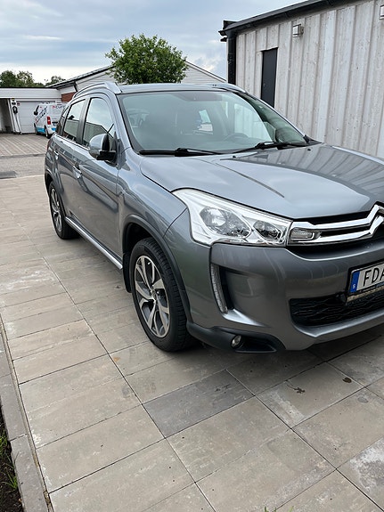 Citroen C4 Aircross 2 of 5