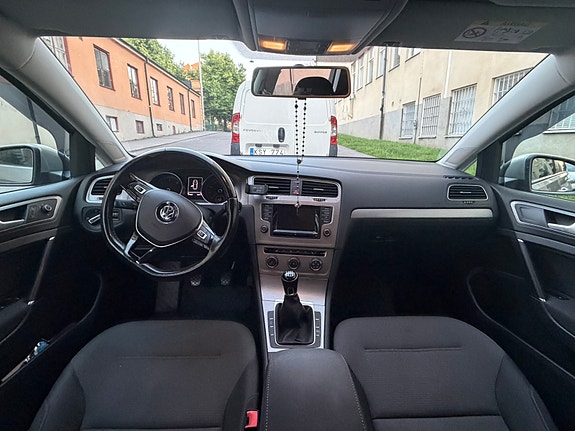 Volkswagen Golf VII 4 of 4