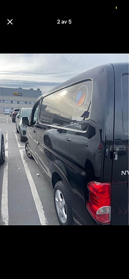 Nissan NV200 5 of 5