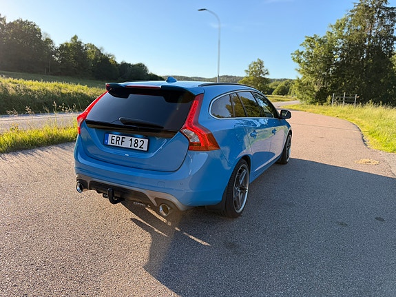Volvo V60 5 of 5