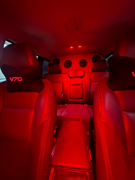 Volvo V70 10 of 10