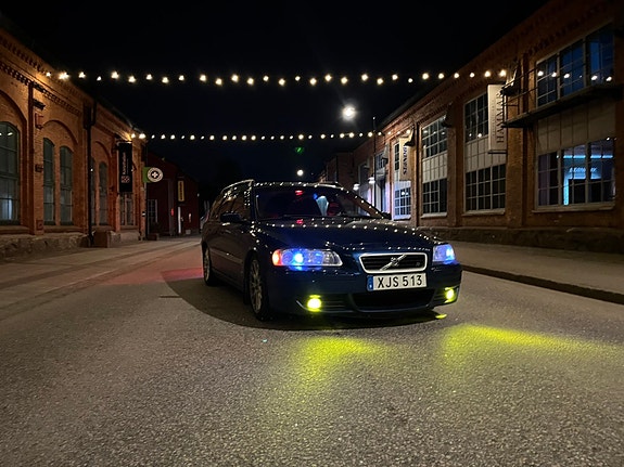 Volvo V70 5 of 5