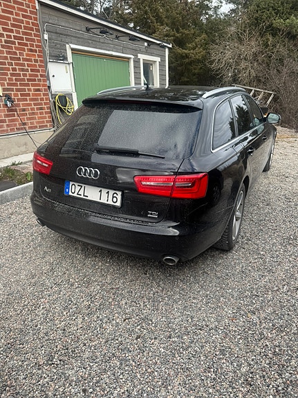Audi A6 2 of 5