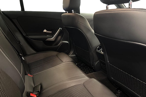 Mercedes-Benz CLA250 e 11 of 23