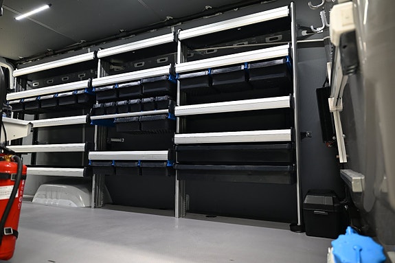 Mercedes-Benz Sprinter 516 13 of 30