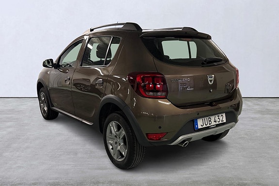 Dacia Sandero Stepway 4 of 5