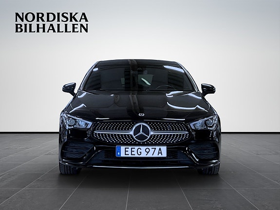 Mercedes-Benz CLA200 d 2 of 5
