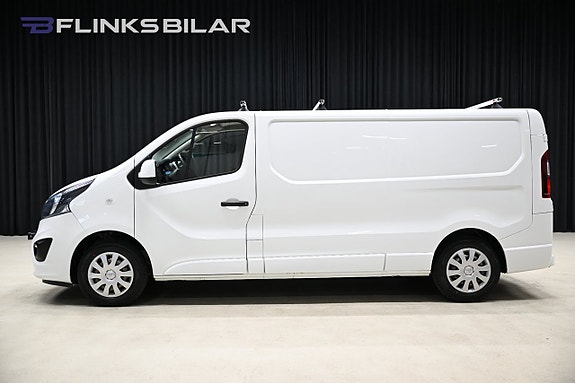 Opel Vivaro 2 of 5